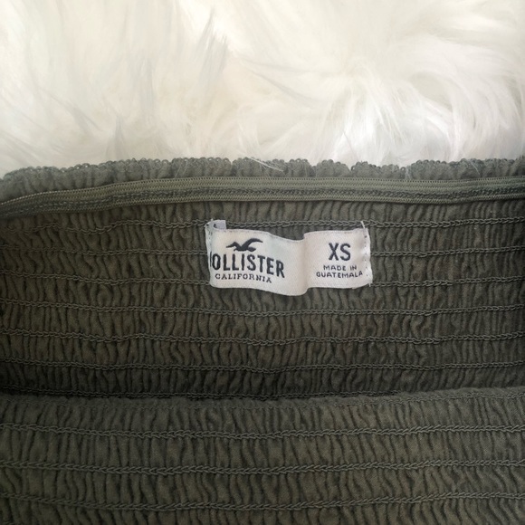 HOLLISTER OFF THE SHOULDER TOP OLIVE GREEN - Picture 2 of 4